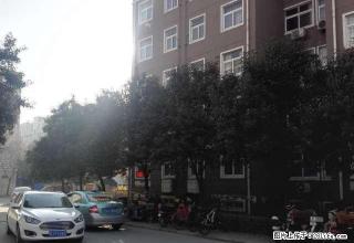 盟东南区一楼，三室两厅一卫，家具家电齐全，户型通透，大暖免费 - 濮阳28生活网 puyang.28life.net
